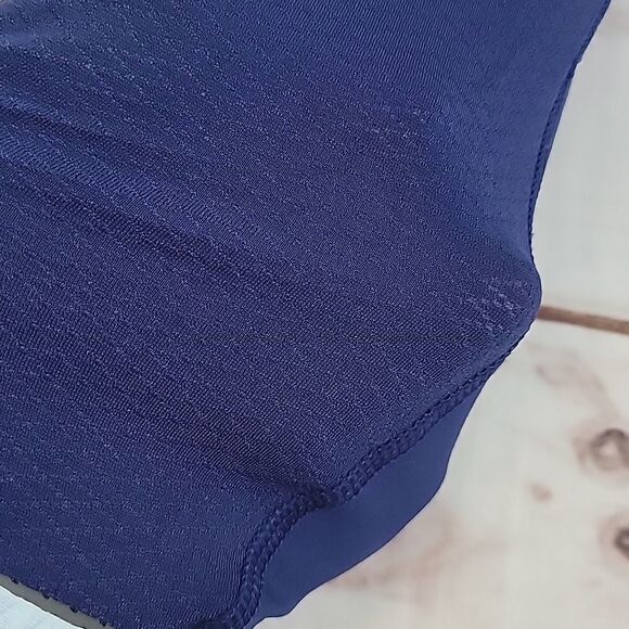 IVIVVA Girls Size 12 Navy Blue And Paint Splatter Mesh Back Side Pocket Capris - Picture 5 of 7